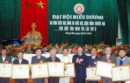 Khuyến học khuyến tài, chung tay xây dựng xã hội học tập